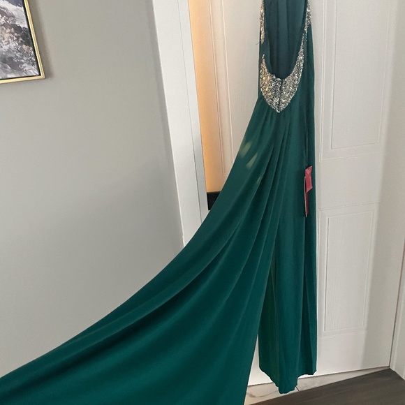 Evening gown - Picture 2 of 5